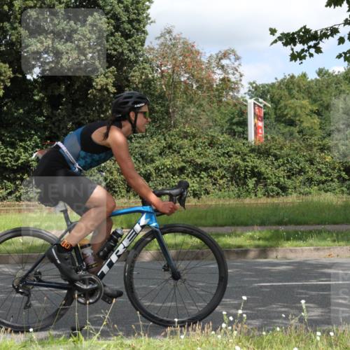 10.08.2025 - GEWOBA Citytriathlon Bremen Yannick Fuchs http://msf.ph/oto/8567812 10.08.2025 12:45:47 Radfahren 574, 651, 674, 685, 697, 748, 771, 812, 898, 928, 930, 939 meine-sportfotos.de