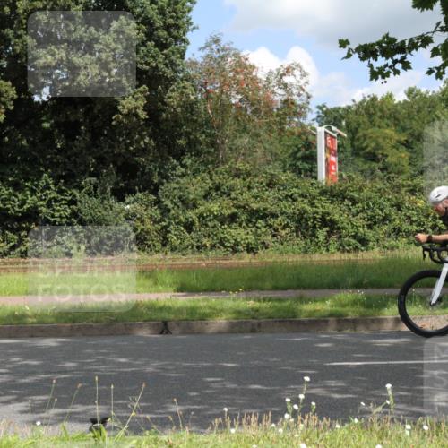 10.08.2025 - GEWOBA Citytriathlon Bremen Yannick Fuchs http://msf.ph/oto/8568215 10.08.2025 12:54:32 Radfahren 580, 582, 618, 634, 740, 783, 789, 790, 826 meine-sportfotos.de