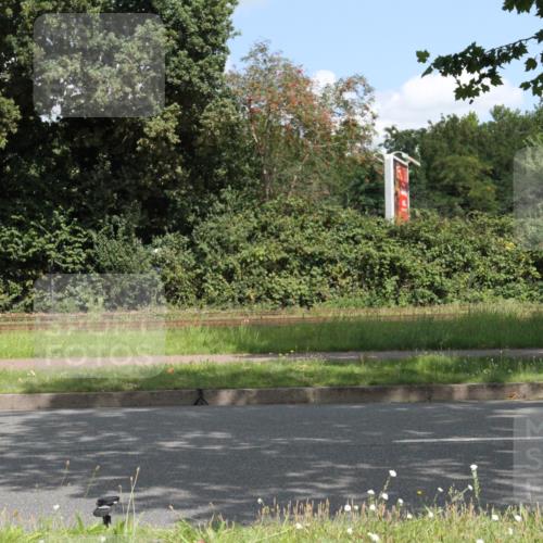 10.08.2025 - GEWOBA Citytriathlon Bremen Yannick Fuchs http://msf.ph/oto/8568651 10.08.2025 13:02:35 Radfahren 607, 647, 661, 712, 771, 911, 955 meine-sportfotos.de