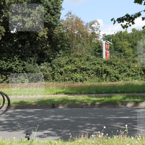 10.08.2025 - GEWOBA Citytriathlon Bremen Yannick Fuchs http://msf.ph/oto/8568709 10.08.2025 13:03:16 Radfahren 633, 651, 668, 693, 727, 748, 898, 945, 954 meine-sportfotos.de