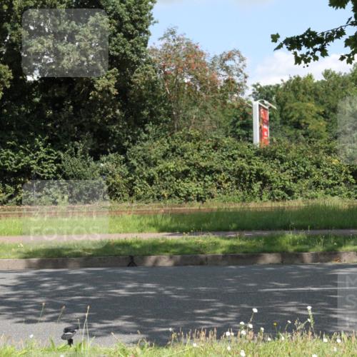 10.08.2025 - GEWOBA Citytriathlon Bremen Yannick Fuchs http://msf.ph/oto/8568872 10.08.2025 13:04:23 Radfahren 640, 674, 751, 760, 769, 799, 808, 875, 946, 960, 1013, 1036 meine-sportfotos.de