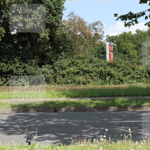 10.08.2025 - GEWOBA Citytriathlon Bremen Yannick Fuchs http://msf.ph/oto/8568882 10.08.2025 13:04:26 Radfahren 583, 640, 674, 675, 751, 769, 799, 808, 875, 939, 960, 1013, 1036 meine-sportfotos.de