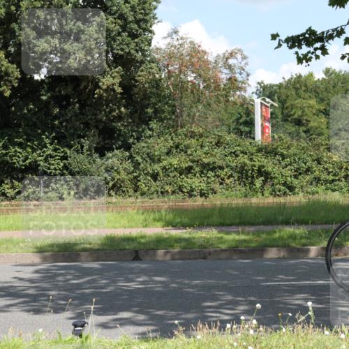 10.08.2025 - GEWOBA Citytriathlon Bremen Yannick Fuchs http://msf.ph/oto/8568994 10.08.2025 13:06:10 Radfahren 630, 682, 741, 767, 918, 948, 962, 1026 meine-sportfotos.de