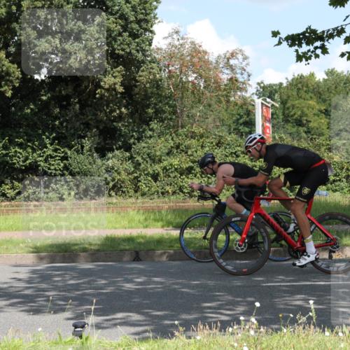 10.08.2025 - GEWOBA Citytriathlon Bremen Yannick Fuchs http://msf.ph/oto/8568999 10.08.2025 13:06:20 Radfahren 621, 655, 682, 741, 840, 856, 918, 962, 1026 meine-sportfotos.de