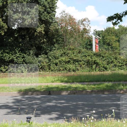 10.08.2025 - GEWOBA Citytriathlon Bremen Yannick Fuchs http://msf.ph/oto/8569051 10.08.2025 13:07:16 Radfahren 649, 656, 717, 724, 806, 820, 873, 888, 903, 950 meine-sportfotos.de
