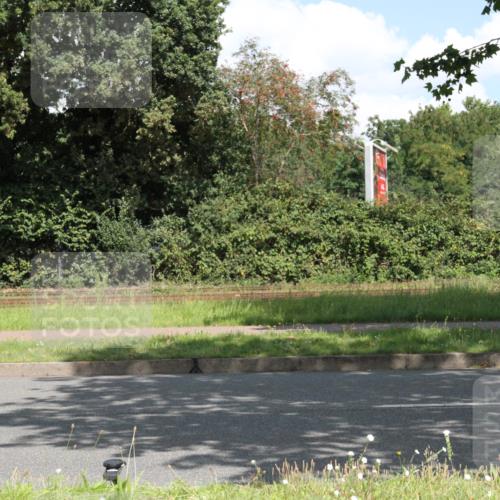 10.08.2025 - GEWOBA Citytriathlon Bremen Yannick Fuchs http://msf.ph/oto/8569139 10.08.2025 13:09:12 Radfahren 735, 822, 973, 977, 1006 meine-sportfotos.de