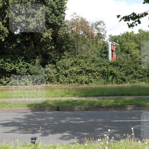 10.08.2025 - GEWOBA Citytriathlon Bremen Yannick Fuchs http://msf.ph/oto/8569184 10.08.2025 13:11:24 Radfahren 593, 604, 664, 686, 688, 708, 759, 915 meine-sportfotos.de