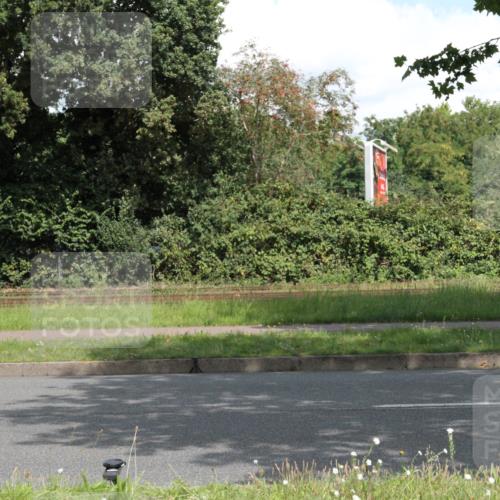 10.08.2025 - GEWOBA Citytriathlon Bremen Yannick Fuchs http://msf.ph/oto/8569190 10.08.2025 13:11:30 Radfahren 604, 664, 667, 686, 688, 708, 894, 915, 937 meine-sportfotos.de