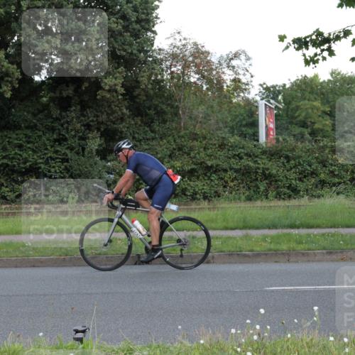 10.08.2025 - GEWOBA Citytriathlon Bremen Yannick Fuchs http://msf.ph/oto/8569225 10.08.2025 13:12:32 Radfahren 789, 895, 902, 924, 1035 meine-sportfotos.de