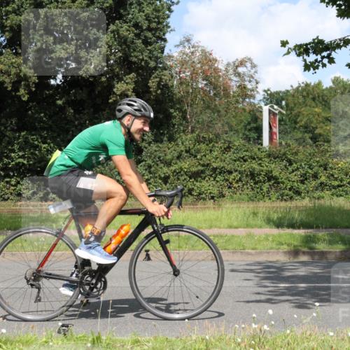 10.08.2025 - GEWOBA Citytriathlon Bremen Yannick Fuchs http://msf.ph/oto/8569910 10.08.2025 14:15:39 Radfahren 72, 74, 98, 118, 123, 187 meine-sportfotos.de