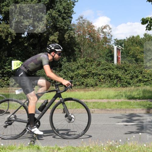 10.08.2025 - GEWOBA Citytriathlon Bremen Yannick Fuchs http://msf.ph/oto/8570236 10.08.2025 14:19:41 Radfahren 59, 84, 170, 174, 287 meine-sportfotos.de