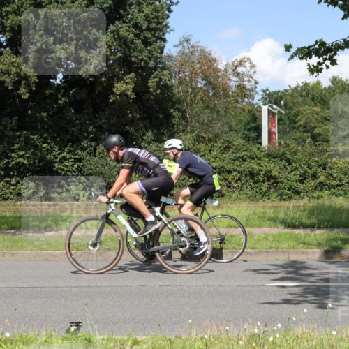 10.08.2025 - GEWOBA Citytriathlon Bremen Yannick Fuchs http://msf.ph/oto/8570288 10.08.2025 14:20:34 Radfahren 11, 28, 29, 35, 67, 69, 80, 216, 229, 274, 281 meine-sportfotos.de