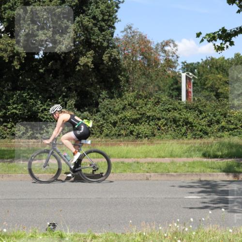 10.08.2025 - GEWOBA Citytriathlon Bremen Yannick Fuchs http://msf.ph/oto/8570608 10.08.2025 14:25:28 Radfahren 49, 85, 208, 267, 270, 323, 326, 336, 462, 479 meine-sportfotos.de