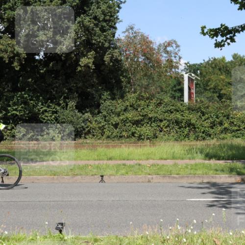 10.08.2025 - GEWOBA Citytriathlon Bremen Yannick Fuchs http://msf.ph/oto/8570965 10.08.2025 14:29:17 Radfahren 117, 172, 188, 206, 321, 365, 389, 447 meine-sportfotos.de