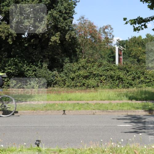 10.08.2025 - GEWOBA Citytriathlon Bremen Yannick Fuchs http://msf.ph/oto/8571016 10.08.2025 14:29:35 Radfahren 117, 179, 206, 212, 226, 351, 365, 373, 405, 466, 487, 517 meine-sportfotos.de