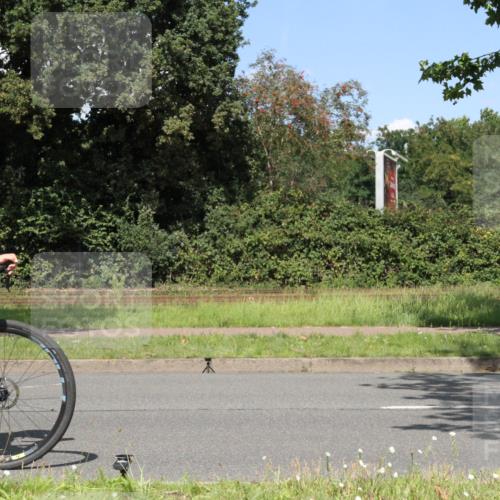 10.08.2025 - GEWOBA Citytriathlon Bremen Yannick Fuchs http://msf.ph/oto/8571066 10.08.2025 14:30:07 Radfahren 42, 66, 95, 112, 148, 149, 183, 315, 327, 337, 400, 402, 429, 454 meine-sportfotos.de