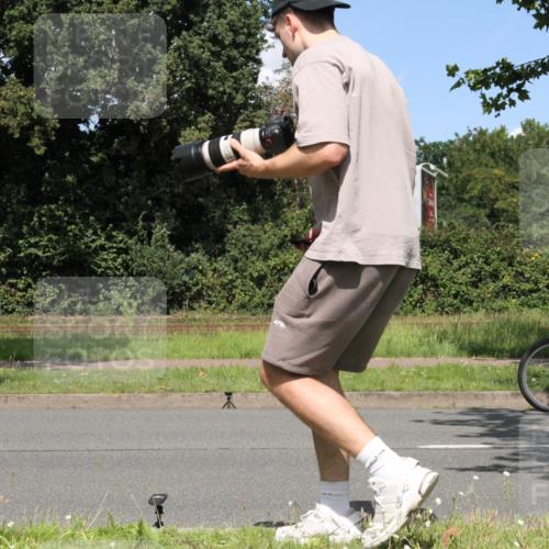 10.08.2025 - GEWOBA Citytriathlon Bremen Yannick Fuchs http://msf.ph/oto/8571415 10.08.2025 14:33:05 Radfahren 14, 37, 93, 122, 207, 357, 387, 473, 501 meine-sportfotos.de