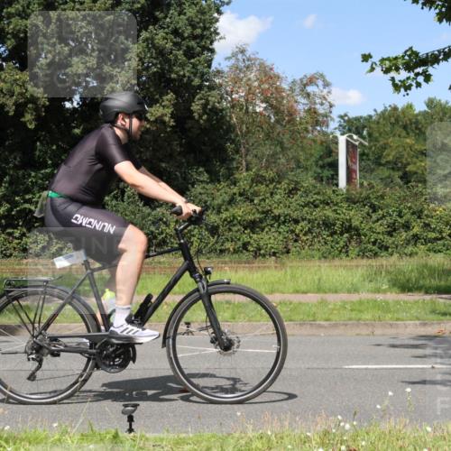 10.08.2025 - GEWOBA Citytriathlon Bremen Yannick Fuchs http://msf.ph/oto/8571944 10.08.2025 14:43:49 Radfahren 86, 154, 163, 259, 325 meine-sportfotos.de