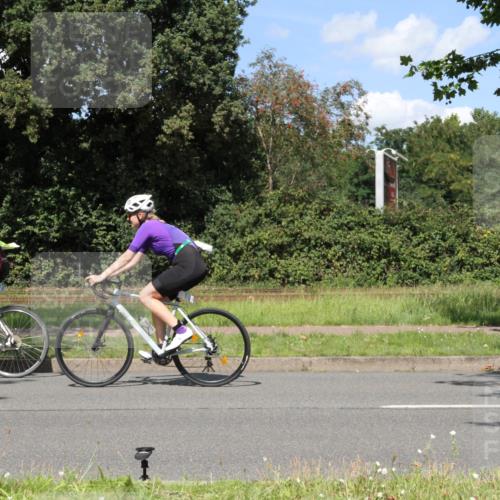 10.08.2025 - GEWOBA Citytriathlon Bremen Yannick Fuchs http://msf.ph/oto/8572104 10.08.2025 14:48:21 Radfahren 189, 196, 350, 447, 457 meine-sportfotos.de