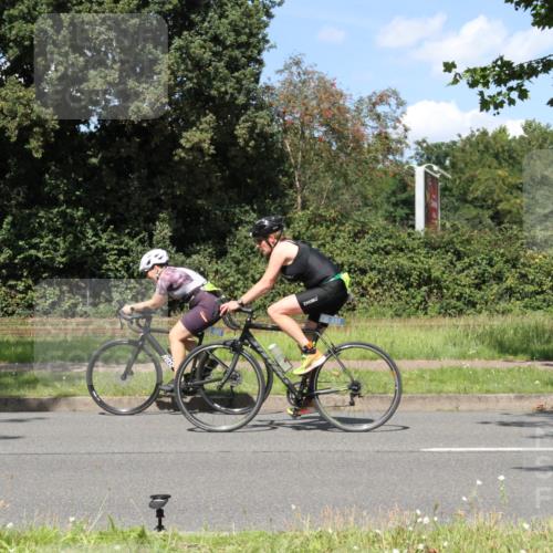 10.08.2025 - GEWOBA Citytriathlon Bremen Yannick Fuchs http://msf.ph/oto/8572111 10.08.2025 14:48:38 Radfahren 179, 276, 365, 389, 426, 487 meine-sportfotos.de