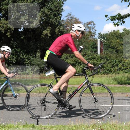 10.08.2025 - GEWOBA Citytriathlon Bremen Yannick Fuchs http://msf.ph/oto/8572155 10.08.2025 14:49:41 Radfahren 6, 169, 193, 286, 305, 328, 377, 402, 407, 429, 461, 466, 491, 517 meine-sportfotos.de