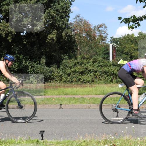 10.08.2025 - GEWOBA Citytriathlon Bremen Yannick Fuchs http://msf.ph/oto/8572156 10.08.2025 14:49:42 Radfahren 6, 169, 193, 286, 305, 328, 377, 402, 407, 429, 461, 466, 491, 517 meine-sportfotos.de