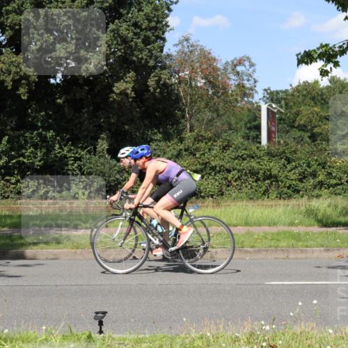 10.08.2025 - GEWOBA Citytriathlon Bremen Yannick Fuchs http://msf.ph/oto/8572181 10.08.2025 14:50:25 Radfahren 231, 352, 416, 504 meine-sportfotos.de