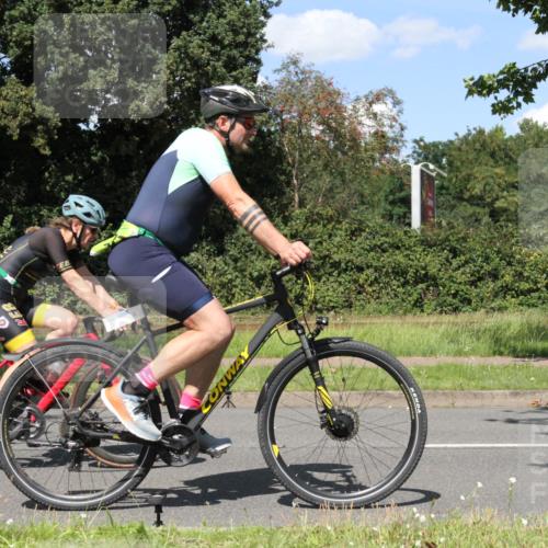 10.08.2025 - GEWOBA Citytriathlon Bremen Yannick Fuchs http://msf.ph/oto/8572219 10.08.2025 14:51:50 Radfahren 183, 237, 368, 523 meine-sportfotos.de