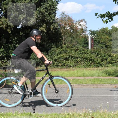 10.08.2025 - GEWOBA Citytriathlon Bremen Yannick Fuchs http://msf.ph/oto/8572222 10.08.2025 14:51:53 Radfahren 183, 237, 341, 368, 428, 523 meine-sportfotos.de