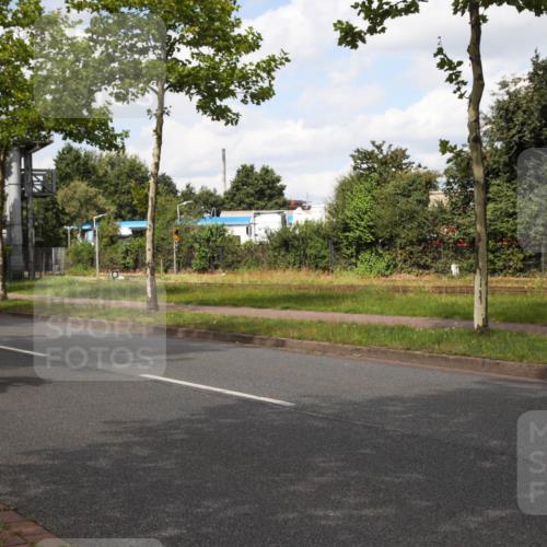 10.08.2025 - GEWOBA Citytriathlon Bremen Yannick Fuchs http://msf.ph/oto/8572724 10.08.2025 12:54:05 Radfahren 742, 750, 797, 1006, 1032, 1039 meine-sportfotos.de