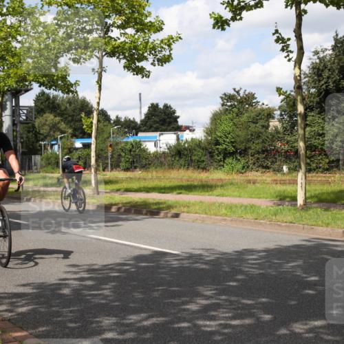 10.08.2025 - GEWOBA Citytriathlon Bremen Yannick Fuchs http://msf.ph/oto/8572774 10.08.2025 12:54:30 Radfahren 580, 582, 618, 634, 707, 740, 783, 789, 790, 826 meine-sportfotos.de