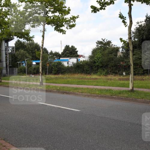 10.08.2025 - GEWOBA Citytriathlon Bremen Yannick Fuchs http://msf.ph/oto/8572858 10.08.2025 12:56:04 Radfahren 589, 662, 765, 784, 883, 890, 896, 1024, 1025 meine-sportfotos.de