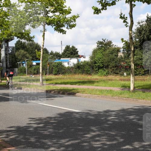 10.08.2025 - GEWOBA Citytriathlon Bremen Yannick Fuchs http://msf.ph/oto/8573033 10.08.2025 12:57:47 Radfahren 650, 660, 671, 690, 825, 853, 869, 1018 meine-sportfotos.de