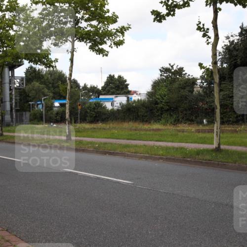10.08.2025 - GEWOBA Citytriathlon Bremen Yannick Fuchs http://msf.ph/oto/8573159 10.08.2025 13:00:19 Radfahren 652, 665, 803, 848, 983, 1012 meine-sportfotos.de