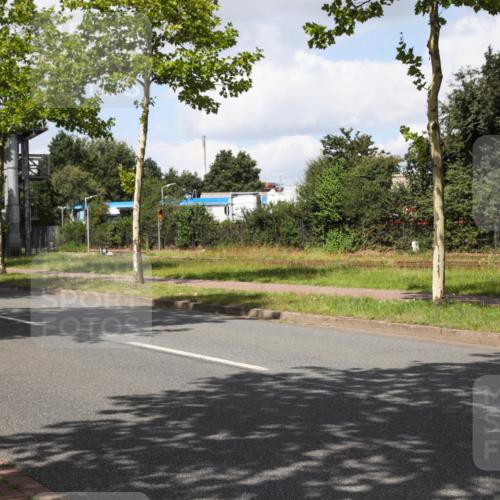 10.08.2025 - GEWOBA Citytriathlon Bremen Yannick Fuchs http://msf.ph/oto/8573341 10.08.2025 13:03:21 Radfahren 633, 651, 727, 748, 898, 954 meine-sportfotos.de