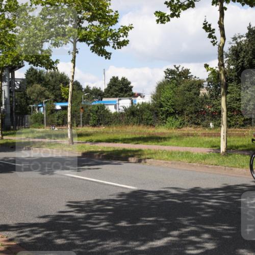 10.08.2025 - GEWOBA Citytriathlon Bremen Yannick Fuchs http://msf.ph/oto/8573763 10.08.2025 13:08:20 Radfahren 626, 666, 687, 792, 836, 838, 855, 980 meine-sportfotos.de