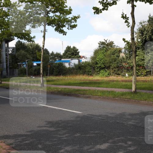 10.08.2025 - GEWOBA Citytriathlon Bremen Yannick Fuchs http://msf.ph/oto/8573888 10.08.2025 13:12:14 Radfahren  meine-sportfotos.de