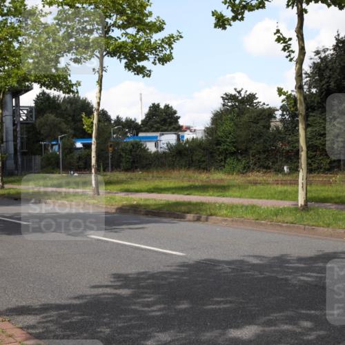 10.08.2025 - GEWOBA Citytriathlon Bremen Yannick Fuchs http://msf.ph/oto/8573948 10.08.2025 13:14:51 Radfahren 772, 877, 913 meine-sportfotos.de