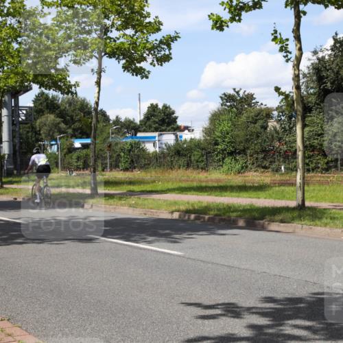 10.08.2025 - GEWOBA Citytriathlon Bremen Yannick Fuchs http://msf.ph/oto/8574327 10.08.2025 14:12:33 Radfahren 10, 33, 66, 155, 171, 178 meine-sportfotos.de