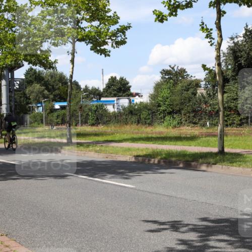 10.08.2025 - GEWOBA Citytriathlon Bremen Yannick Fuchs http://msf.ph/oto/8574337 10.08.2025 14:12:44 Radfahren 66, 117, 148, 155 meine-sportfotos.de