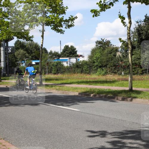 10.08.2025 - GEWOBA Citytriathlon Bremen Yannick Fuchs http://msf.ph/oto/8574419 10.08.2025 14:14:09 Radfahren  meine-sportfotos.de