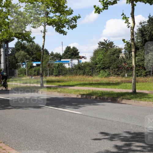 10.08.2025 - GEWOBA Citytriathlon Bremen Yannick Fuchs http://msf.ph/oto/8574548 10.08.2025 14:15:10 Radfahren 15, 45, 55, 76, 88, 108, 133, 146, 151, 226 meine-sportfotos.de