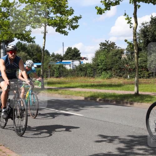 10.08.2025 - GEWOBA Citytriathlon Bremen Yannick Fuchs http://msf.ph/oto/8574641 10.08.2025 14:16:08 Radfahren 2, 23, 24, 38, 43, 46, 48, 62, 65, 92, 129, 271 meine-sportfotos.de