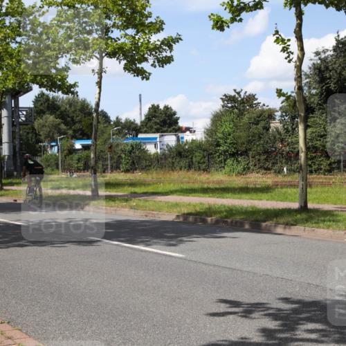 10.08.2025 - GEWOBA Citytriathlon Bremen Yannick Fuchs http://msf.ph/oto/8574682 10.08.2025 14:16:24 Radfahren 2, 31, 38, 48, 57, 62, 63, 64, 65, 121, 144, 152, 173 meine-sportfotos.de