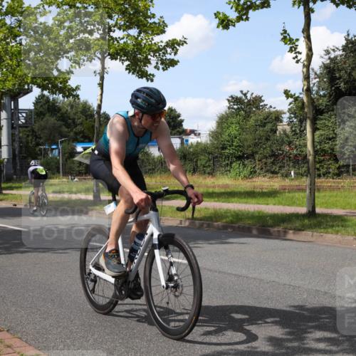 10.08.2025 - GEWOBA Citytriathlon Bremen Yannick Fuchs http://msf.ph/oto/8574816 10.08.2025 14:17:54 Radfahren 51, 91, 240, 263 meine-sportfotos.de