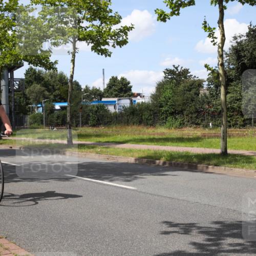 10.08.2025 - GEWOBA Citytriathlon Bremen Yannick Fuchs http://msf.ph/oto/8574827 10.08.2025 14:17:57 Radfahren 51, 91, 214, 240, 263 meine-sportfotos.de