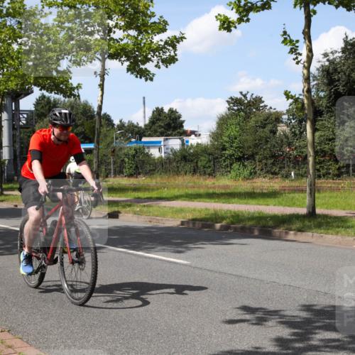 10.08.2025 - GEWOBA Citytriathlon Bremen Yannick Fuchs http://msf.ph/oto/8574884 10.08.2025 14:18:40 Radfahren 30, 47, 50, 81, 94, 106, 131, 255, 314 meine-sportfotos.de