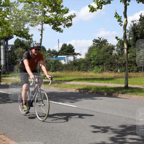10.08.2025 - GEWOBA Citytriathlon Bremen Yannick Fuchs http://msf.ph/oto/8574910 10.08.2025 14:19:07 Radfahren 101, 116, 126, 139, 162, 201, 254, 261, 264 meine-sportfotos.de
