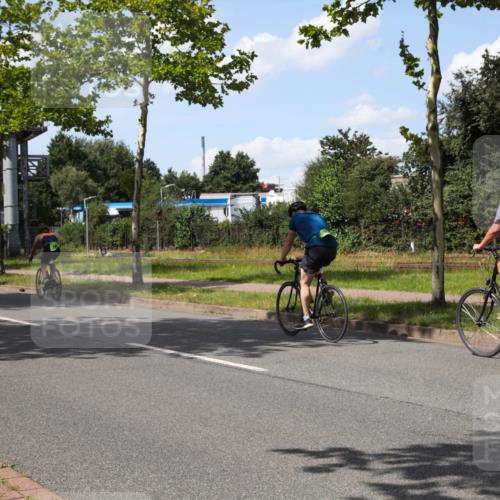 10.08.2025 - GEWOBA Citytriathlon Bremen Yannick Fuchs http://msf.ph/oto/8574940 10.08.2025 14:19:24 Radfahren 84, 124, 126, 162, 201, 227, 239, 254 meine-sportfotos.de