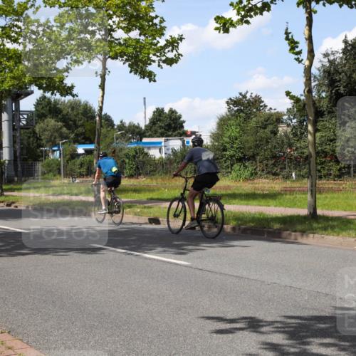 10.08.2025 - GEWOBA Citytriathlon Bremen Yannick Fuchs http://msf.ph/oto/8574942 10.08.2025 14:19:25 Radfahren 84, 124, 126, 162, 201, 227, 239, 254 meine-sportfotos.de